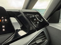 Volkswagen ID.3 Pro Performance 58kWh Life Hatchback 5dr Electric Auto (204 ps) 37