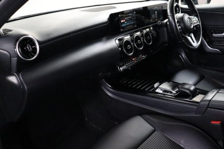 Mercedes-Benz A Class A 180 D SPORT 34