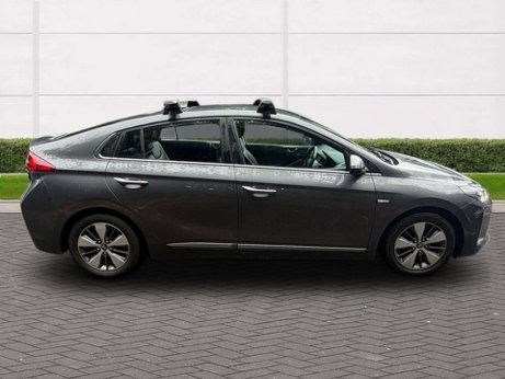 Hyundai IONIQ 1.6 IONIQ Premium SE PHEV Semi-Auto 5dr 1