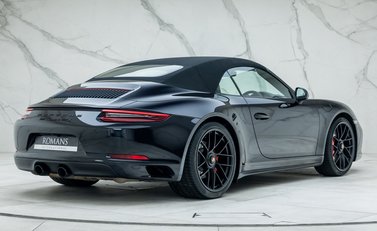 Porsche 911 Carrera GTS CABRIOLET (991.2) 5
