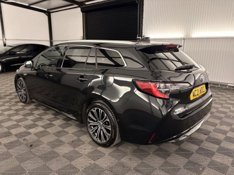 Toyota Corolla 1.8 VVT-h Excel Touring Sports CVT Euro 6 (s/s) 5dr 51