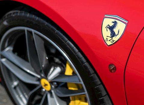 Ferrari 488 Spider 28