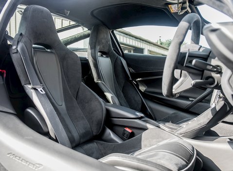 McLaren 720S Performance 12