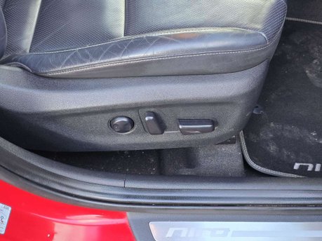 Kia Niro 1.6h GDi 3 SUV 5dr Petrol Hybrid DCT Euro 6 (s/s) (139 bhp) 26