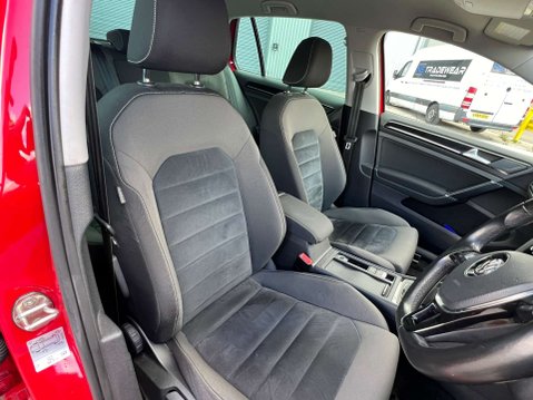 Volkswagen Golf 2.0 Golf GT BlueMotion Technology TDI 5dr - NATIONAL DELIVERY* 13
