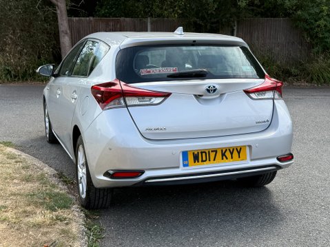 Toyota Auris VVT-I BUSINESS EDITION TSS 34