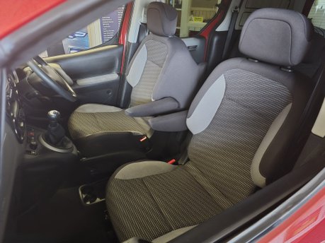 Peugeot Partner TEPEE OUTDOOR HDI 21