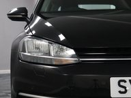 Volkswagen Golf SE NAVIGATION TDI 25
