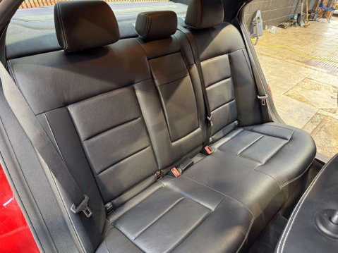 Mercedes-Benz E Class 2.1 E220 AMG Sport CDi Auto 4dr 58
