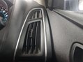 Ford Focus 1.6 Focus Zetec 105 5dr 47