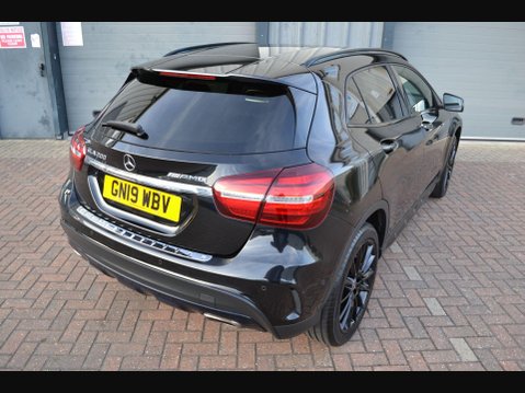 Mercedes-Benz GLA 1.6 GLA200 AMG Line Edition SUV 5dr Petrol 7G-DCT Euro 6 (s/s) (156 ps) 17