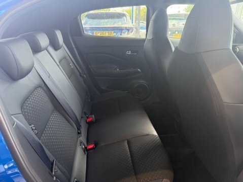 Nissan Juke 1.0 DIG-T N-Connecta Euro 6 (s/s) 5dr 18