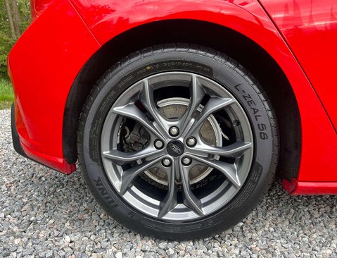 Ford Focus 1.5 Focus ST-Line TDCi 5dr 10