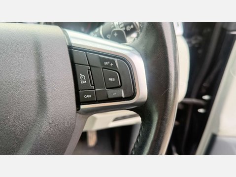 Land Rover Discovery Sport 2.0 Discovery Sport HSE TD4 Auto 4WD 5dr 24