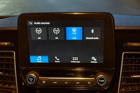 Ford Transit Custom 300 LIMITED DCIV L1 H1 6 SEATER - APPLE CARPLAY -HEATED SEATS/SCREEN 37