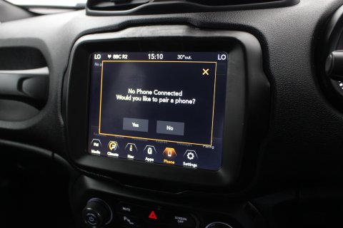 Jeep Renegade 5dr 1.3i T4 GSE Night Eagle II Automatic 13
