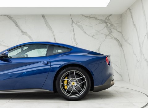 Ferrari F12 Berlinetta 28