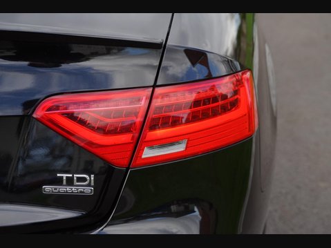 Audi A5 2.0 TDI Black Edition Plus quattro Euro 6 (s/s) 2dr 34