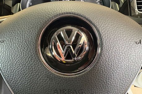 Volkswagen Golf 1.4 TSI BlueMotion Tech ACT GT Hatchback 5dr Petrol DSG Euro 6 (s/s) (140 p 74