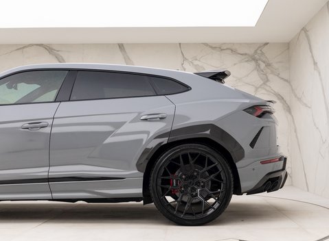 Lamborghini Urus 32