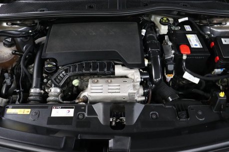 Peugeot 2008 PURETECH S/S ALLURE PREMIUM 45