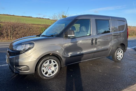 Fiat Doblo 16V Active Maxi Multijet II Combi - No VAT 1
