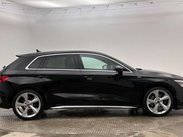 Audi A3 1.0 A3 Sportback 30 TFSI S Line 5dr 4