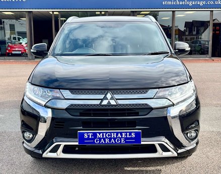 Mitsubishi Outlander 2.4 Outlander Dynamic PHEV CVT 4WD 5dr 5