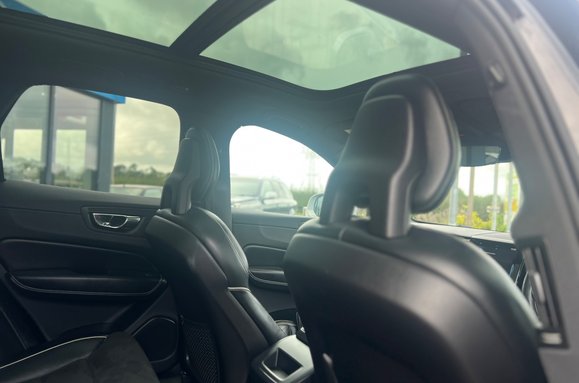 Volvo XC60 T5 R-DESIGN AWD PETROL AUTO 21