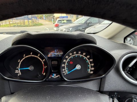 Ford Fiesta 1.25 Zetec Euro 5 5dr 9