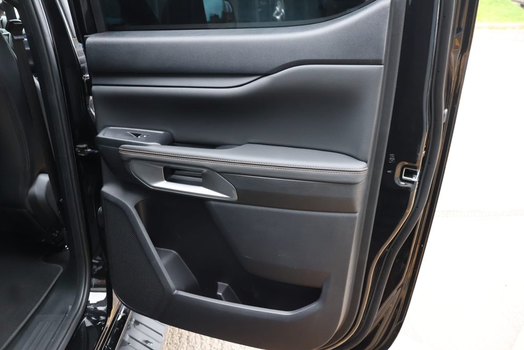 Ford Ranger Brand new 3.0 WILDTRAK ECOBLUE x show room display model  HUGE SAVING 18