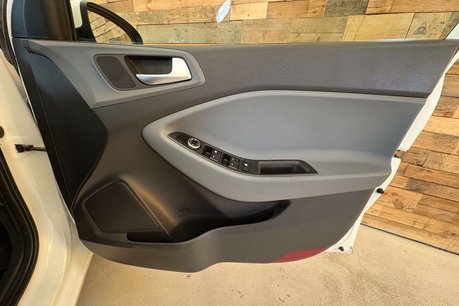 Hyundai i20 1.2 Blue Drive SE Hatchback 5dr Petrol Manual Euro 6 (s/s) (84 ps) 57