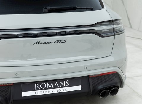 Porsche Macan GTS 24