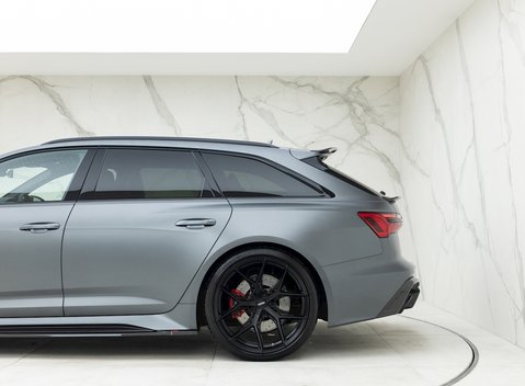 Audi RS6 Avant Carbon Black URBAN 32