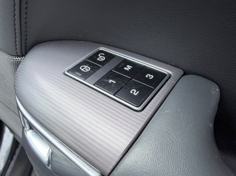 Land Rover Range Rover Sport 3.0 SDV6 HSE 22