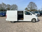 Vauxhall Vivaro LWB L2H1 Low Roof Sportive 2900 Air Con Sensors EURO 6 NO VAT 9