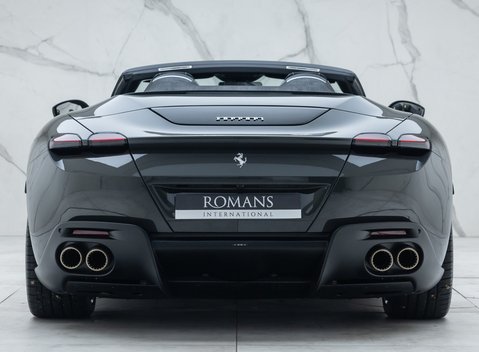 Ferrari Roma SPIDER 11