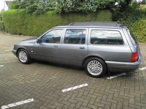 Ford Sierra 2.0 Ghia 5dr 7