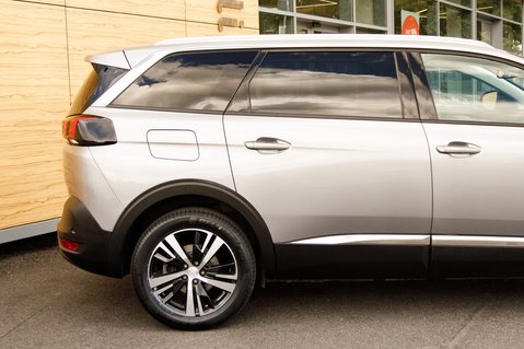 Peugeot 5008 PURETECH S/S ALLURE 7