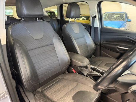 Ford Kuga 2.0 TDCi Titanium Powershift AWD Euro 5 5dr 13