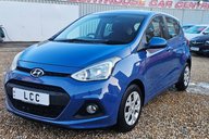 Hyundai i10 SE.. AUTOMATIC.. 1 PREVIOUS OWNER.. 6 SERVICE STAMPS,VERY WELL CARED FOR 4