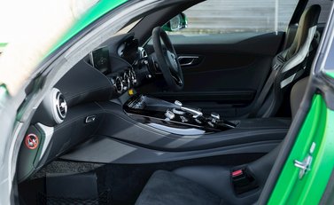 Mercedes-Benz AMG GT R GT R 13