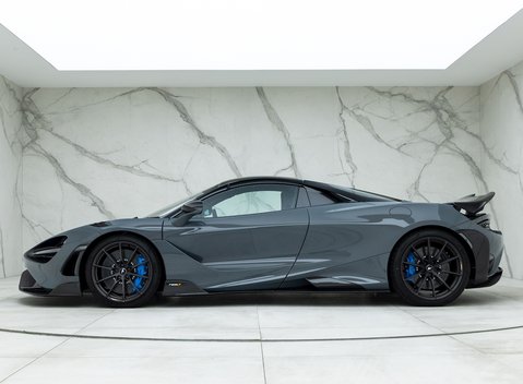 McLaren 765LT Spider 3