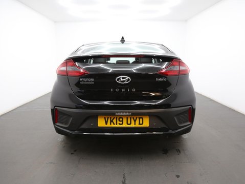 Hyundai IONIQ 1.6 h-GDi Premium SE DCT Euro 6 (s/s) 5dr 6