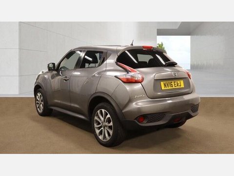 Nissan Juke 1.2 DIG-T Tekna Euro 6 (s/s) 5dr 5