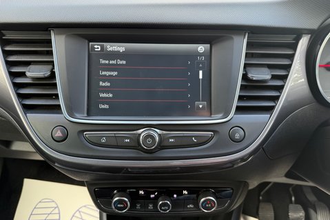 Vauxhall Crossland X ELITE - TWO OWNERS - CAMBELT CHANGED - NEW MOT  44