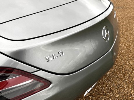 Mercedes-Benz SLS SLS AMG 31