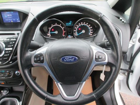 Ford B-Max 1.0T EcoBoost Titanium Navigator Euro 6 5dr 14