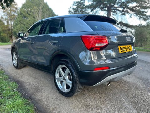 Audi Q2 TFSI SPORT 21