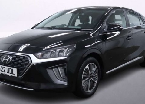 Hyundai IONIQ 1.6 h-GDi 8.9kWh Premium Hatchback 5dr Petrol Plug-in Hybrid DCT Euro 6 (s/ 5